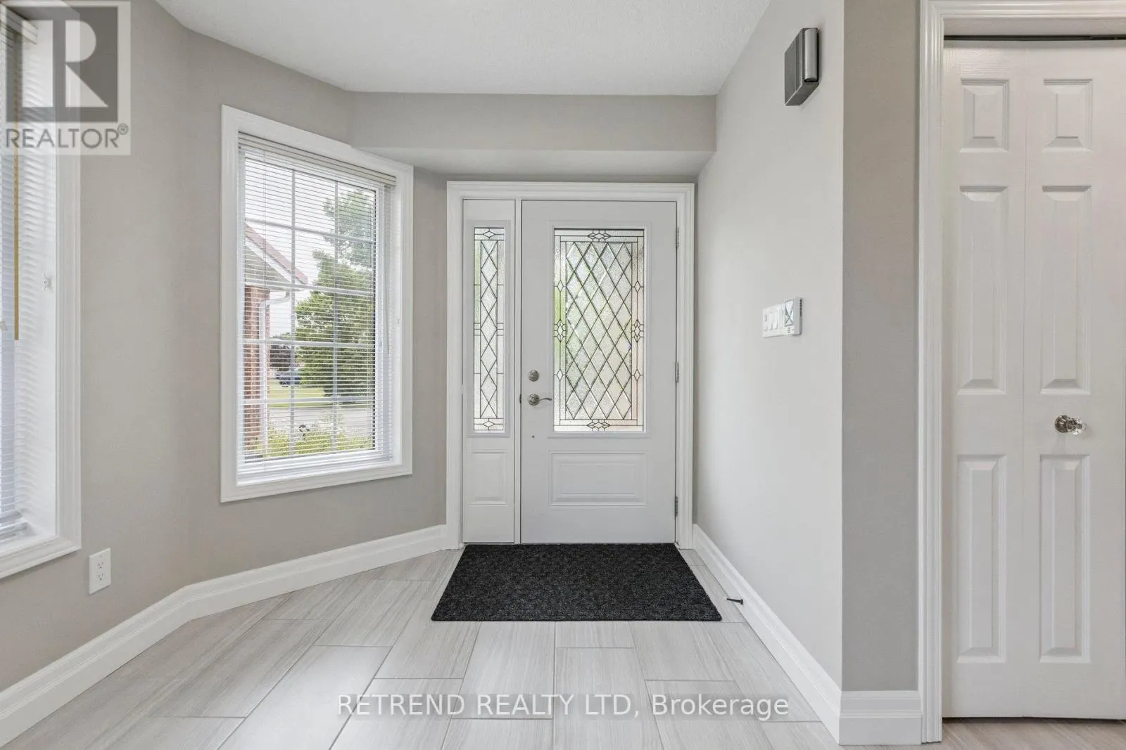 134 QUEEN CHARLOTTE CRESCENT
