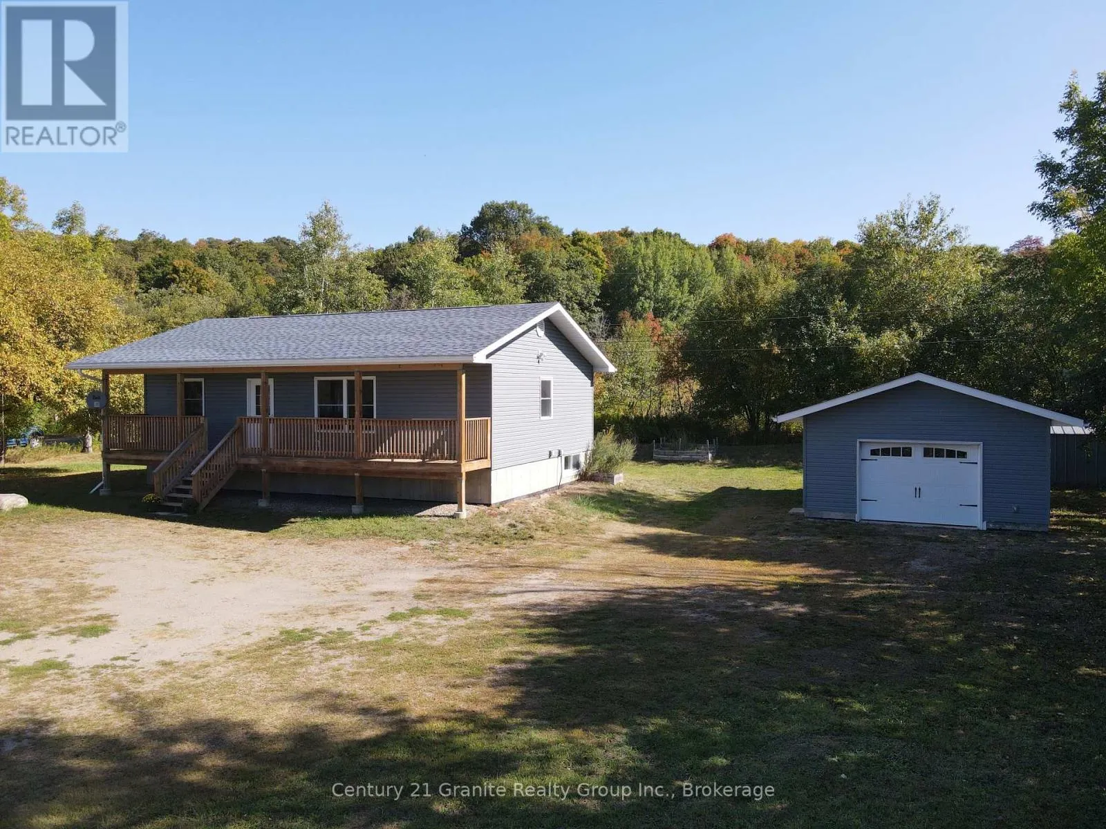 1160 KENNISIS LAKE ROAD W