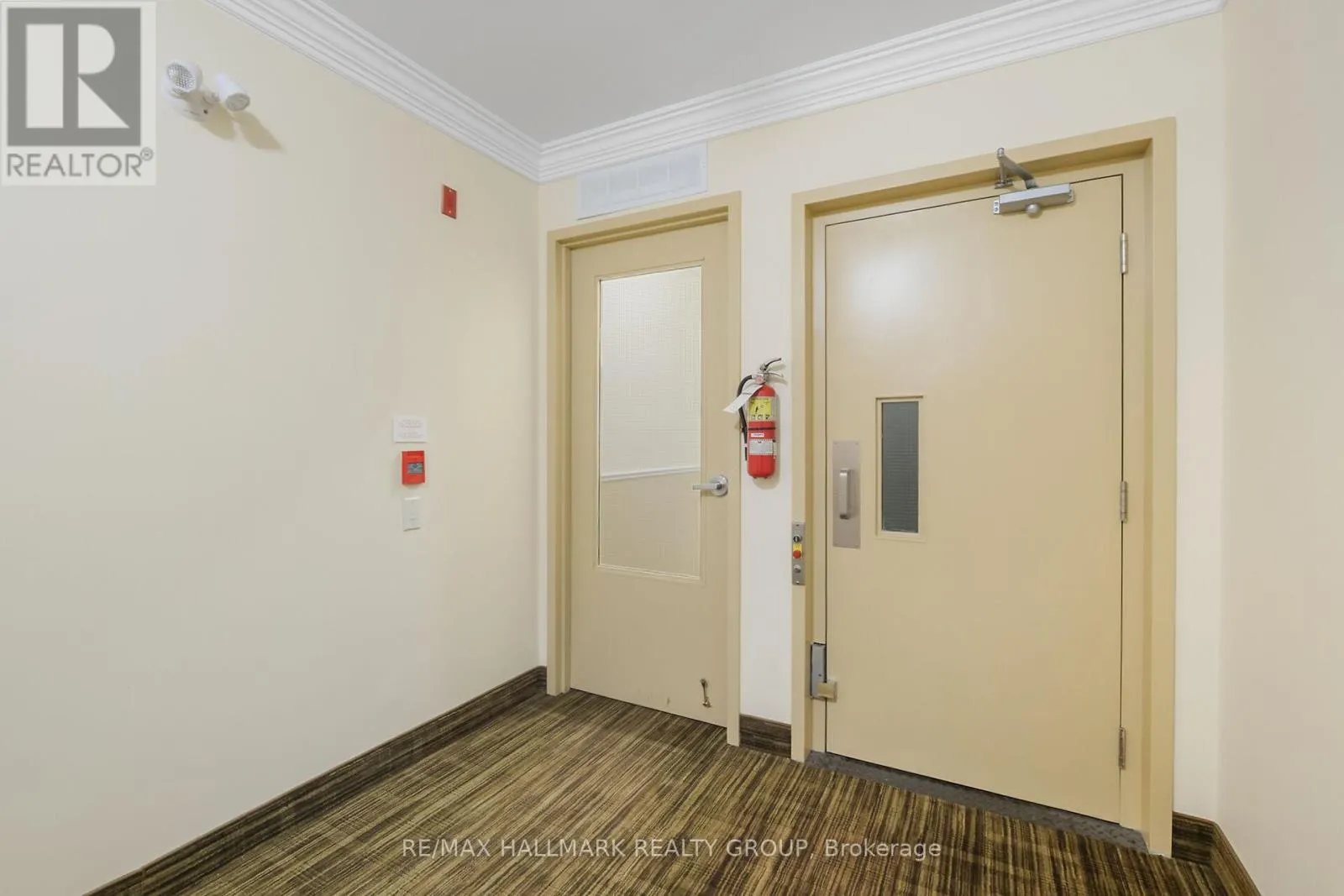 1A - 131 ROBSON COURT