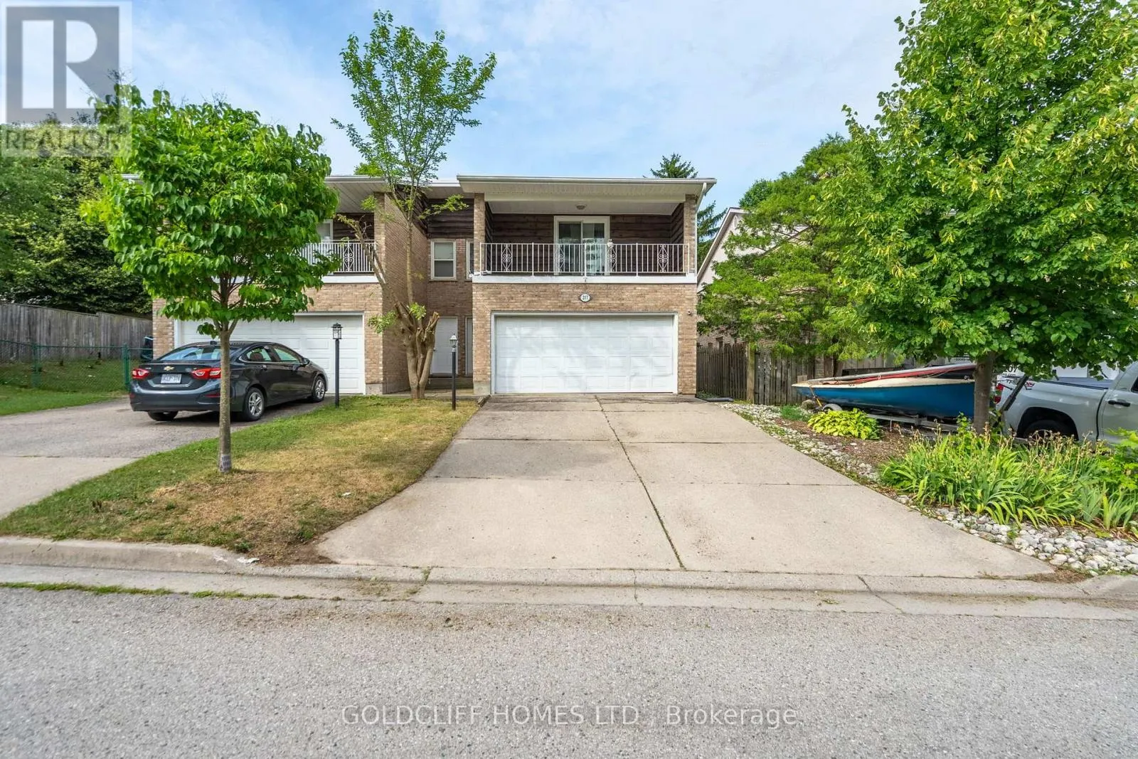 257 HOMESTEAD CRESCENT