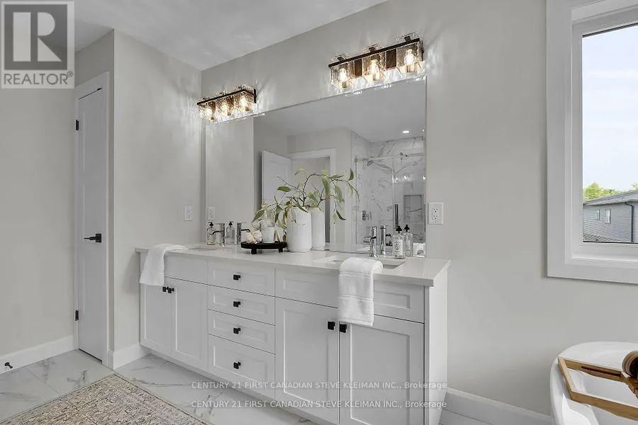 1327 BUSH HILL LINK