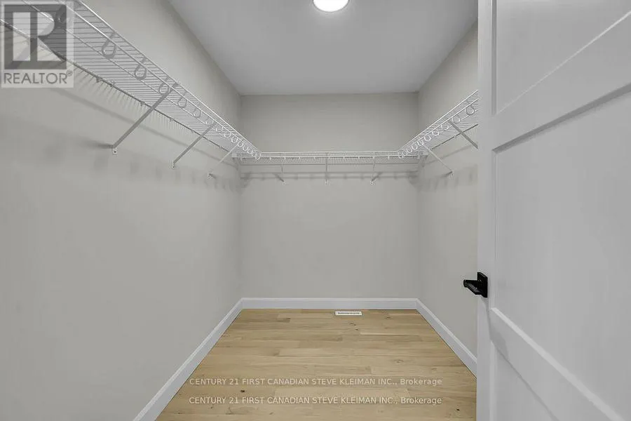 1327 BUSH HILL LINK