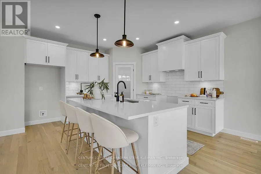 1327 BUSH HILL LINK