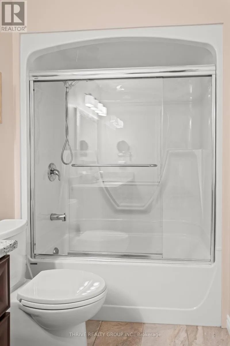 12 - 6 CADEAU TERRACE, #12
