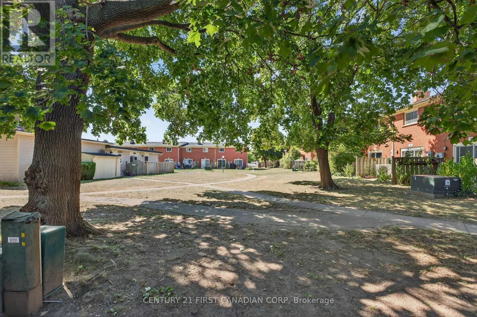 102 - 1090 KIPPS LANE, #102