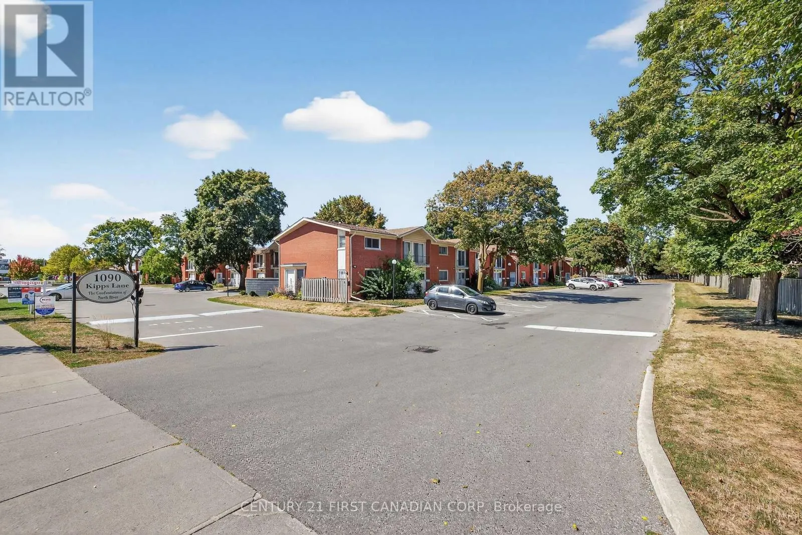 102 - 1090 KIPPS LANE, #102