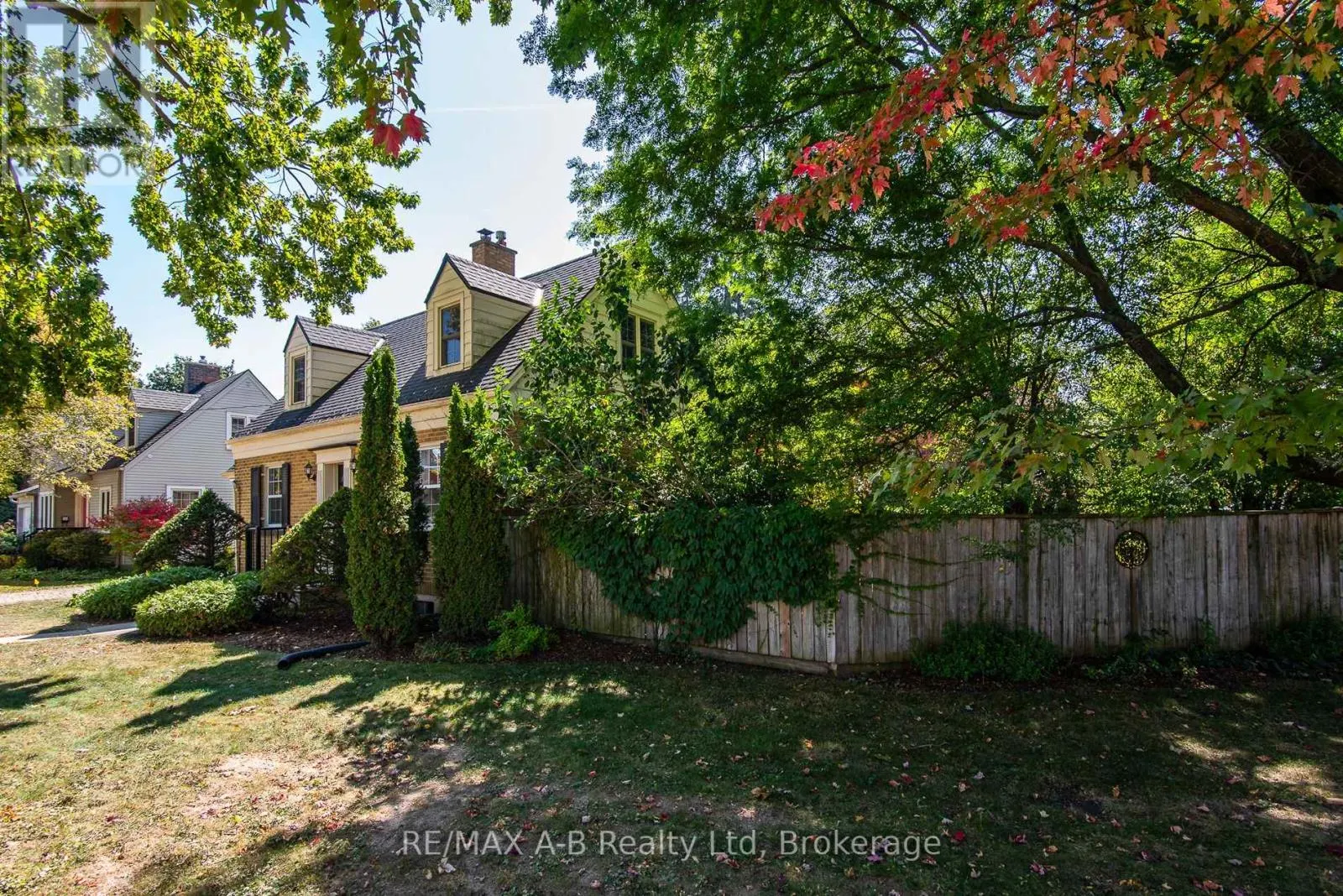 109 AVON STREET