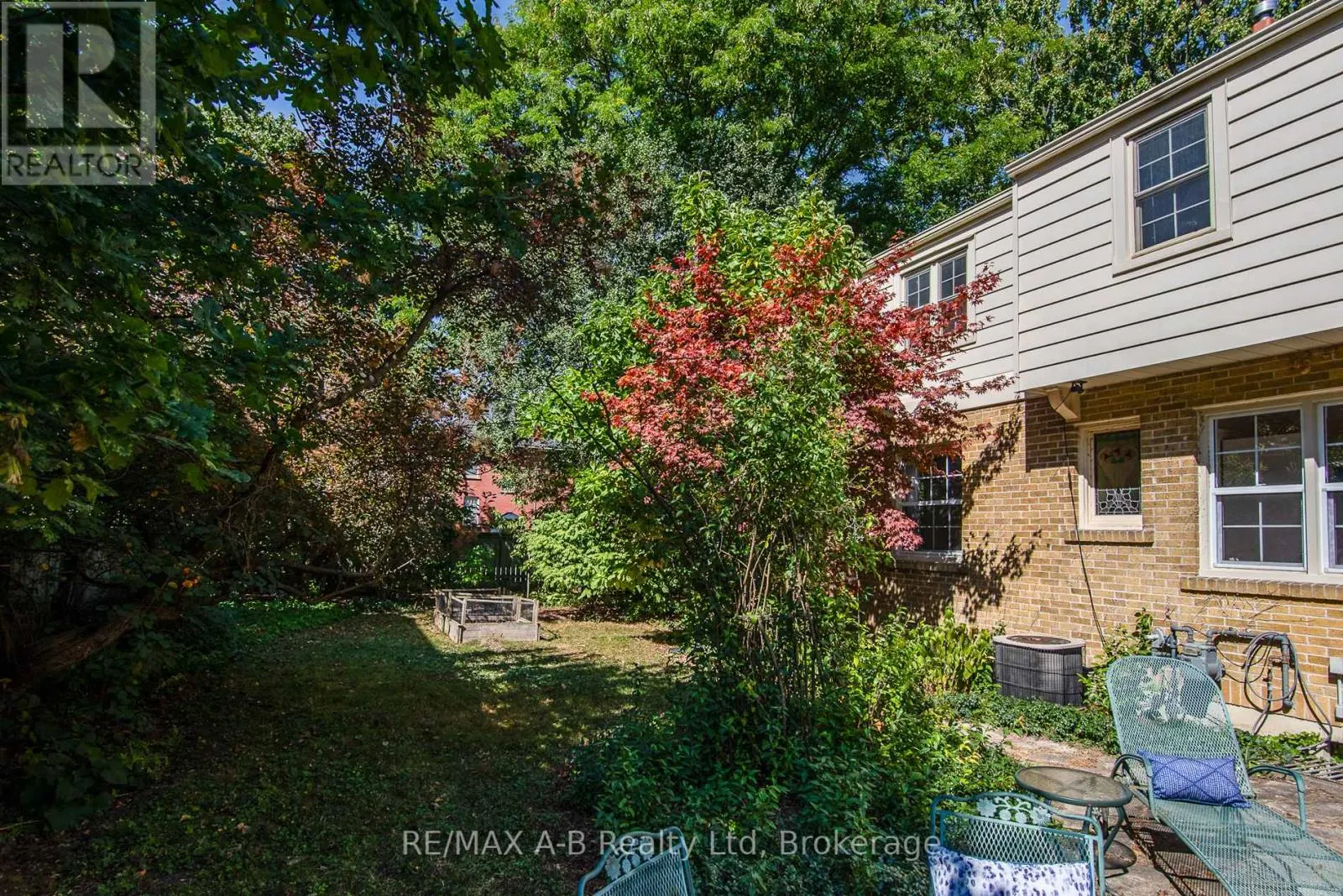 109 AVON STREET