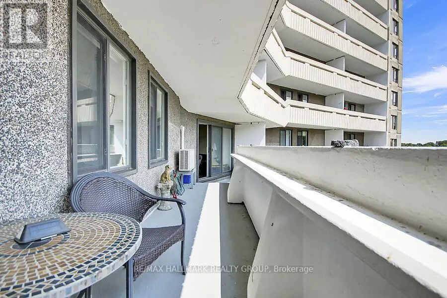 705 - 1081 AMBLESIDE DRIVE