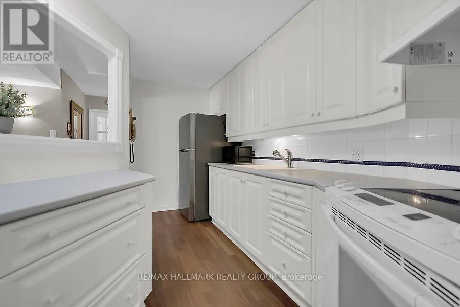 705 - 1081 AMBLESIDE DRIVE