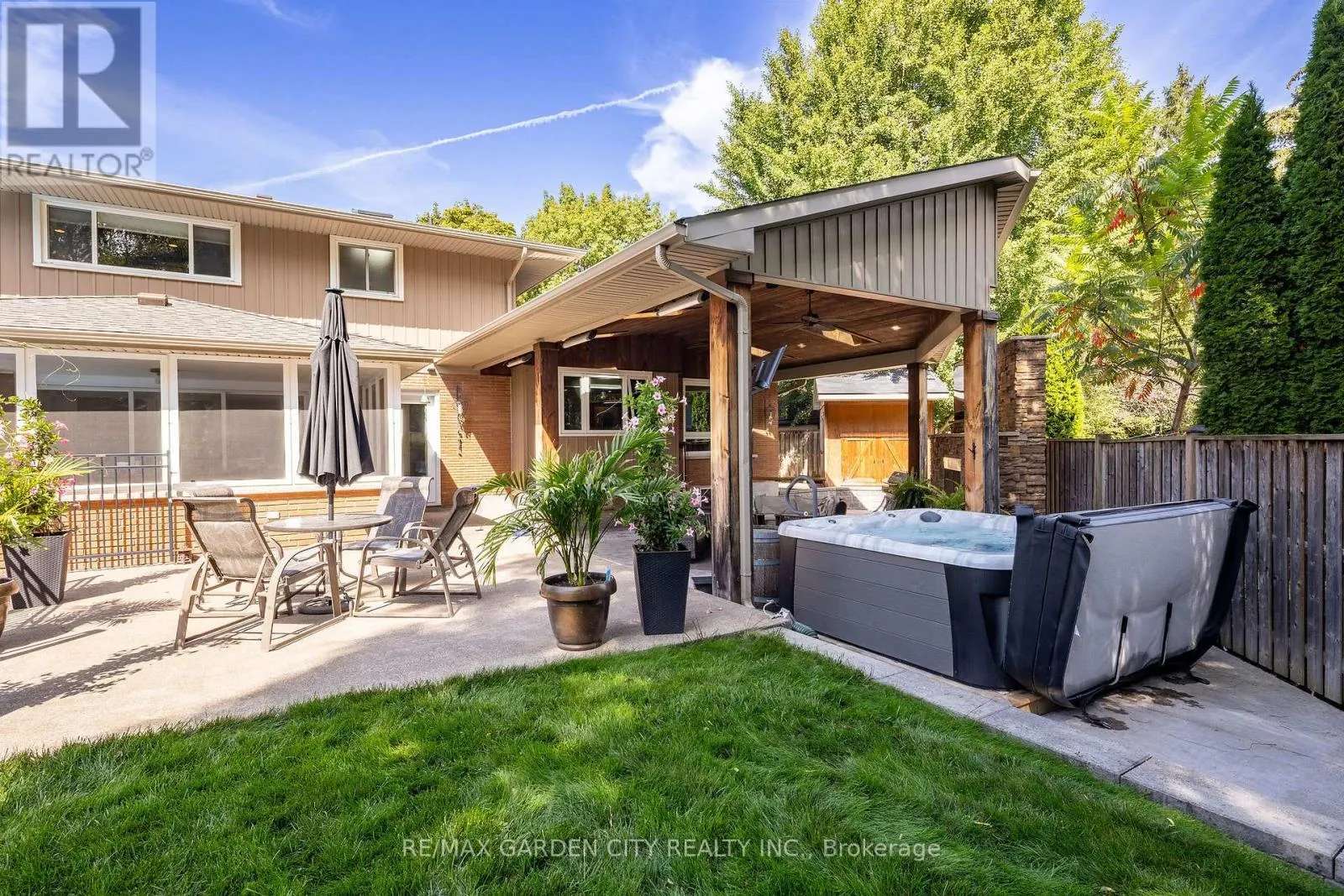 26 CABOT DRIVE