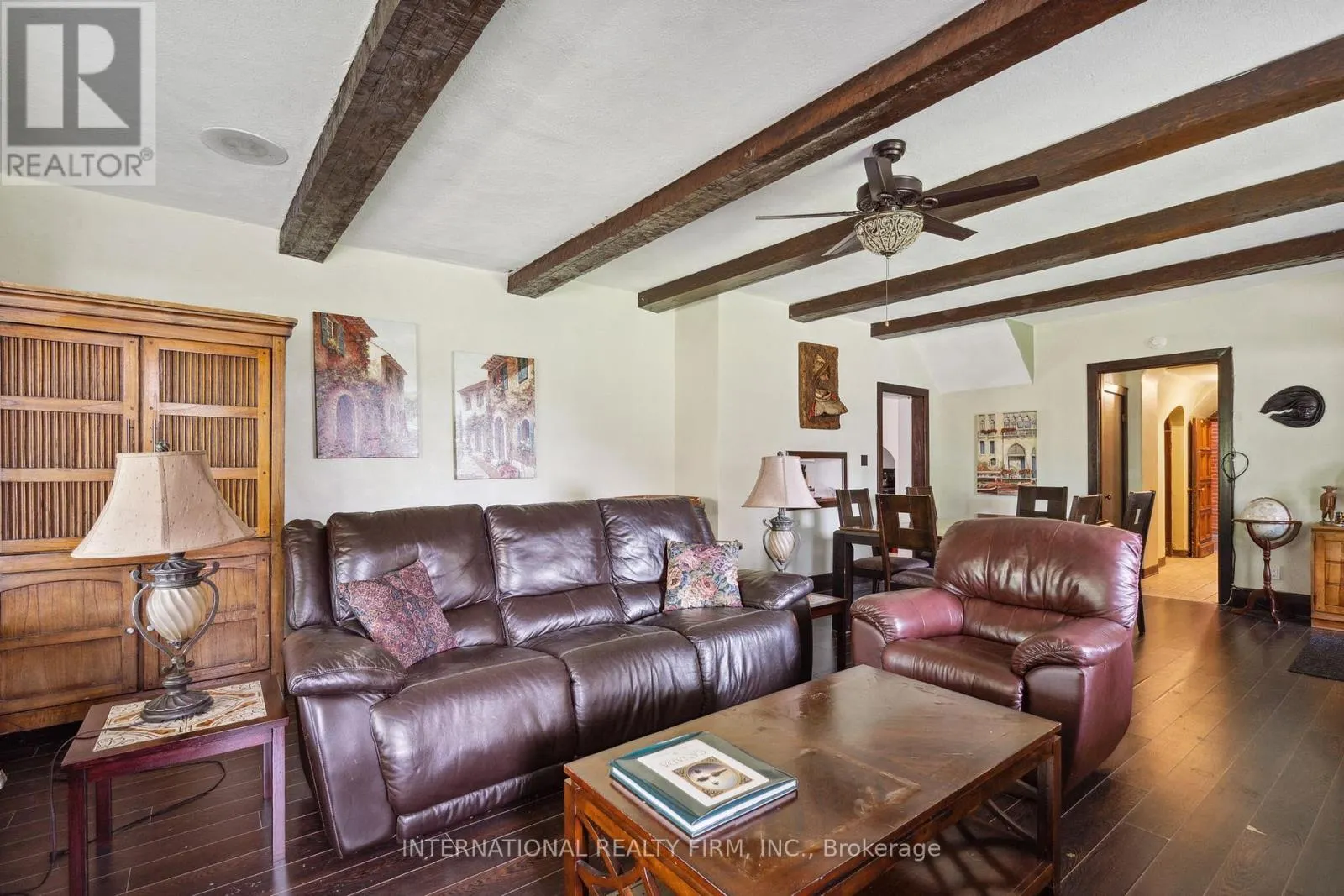 255 DELACOURT ROAD