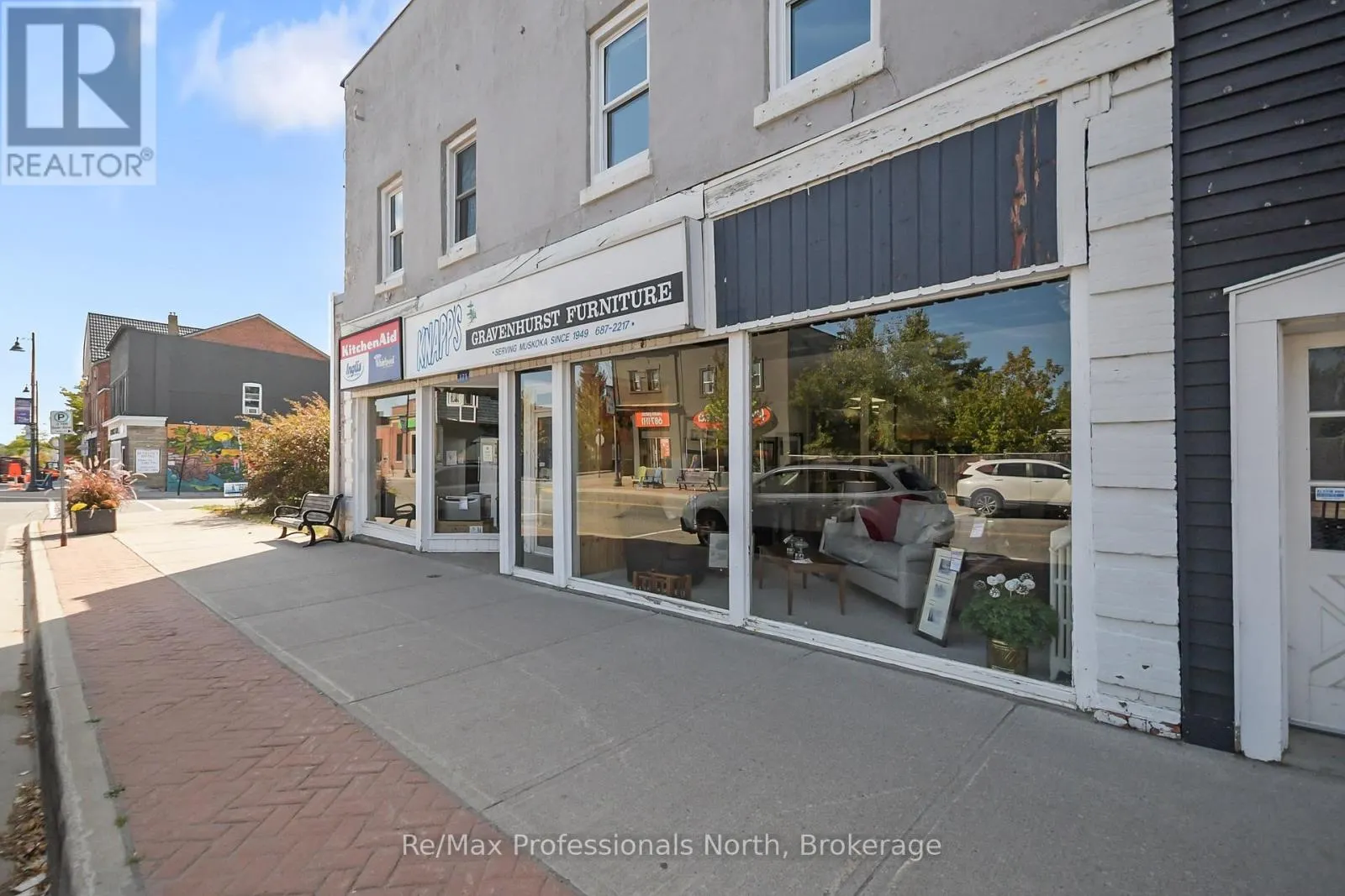 171 MUSKOKA ROAD S