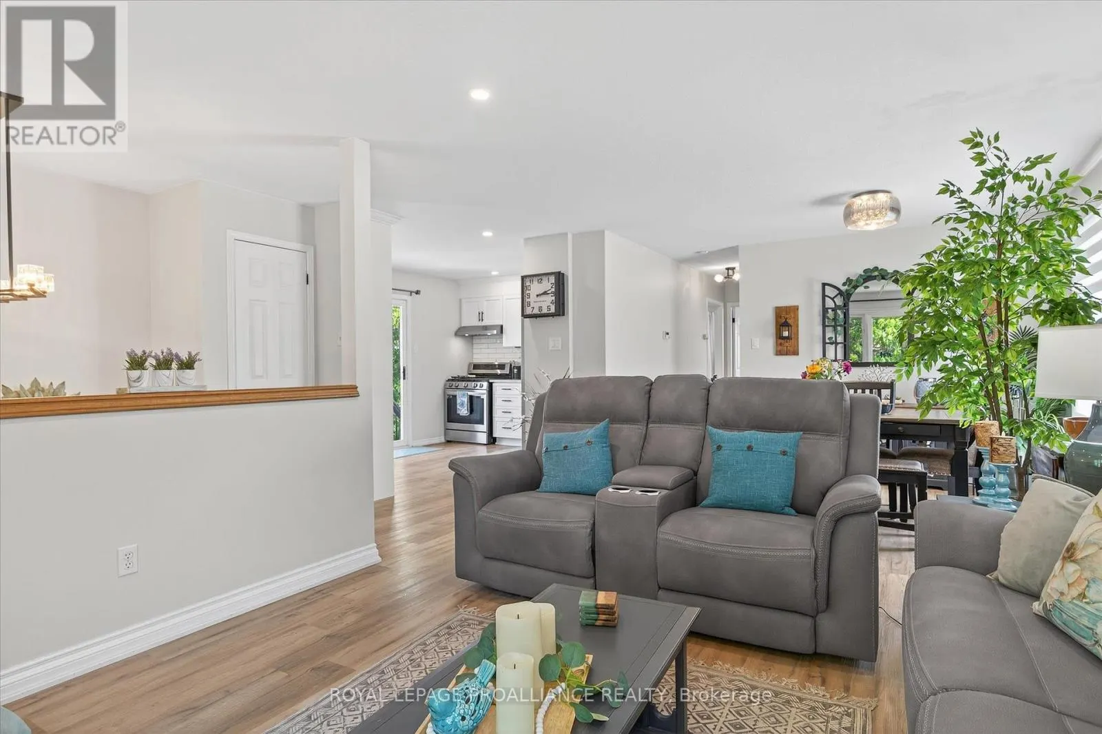 845 STEWART DRIVE