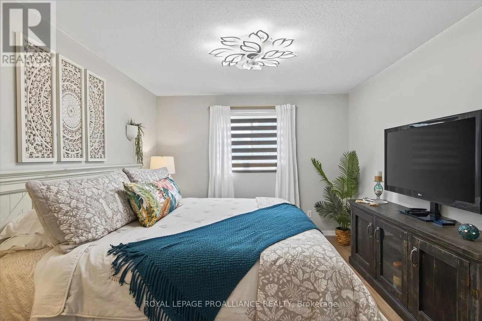 845 STEWART DRIVE