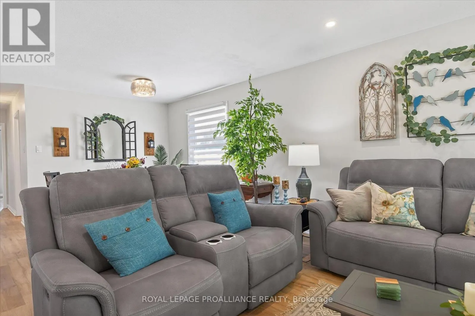 845 STEWART DRIVE