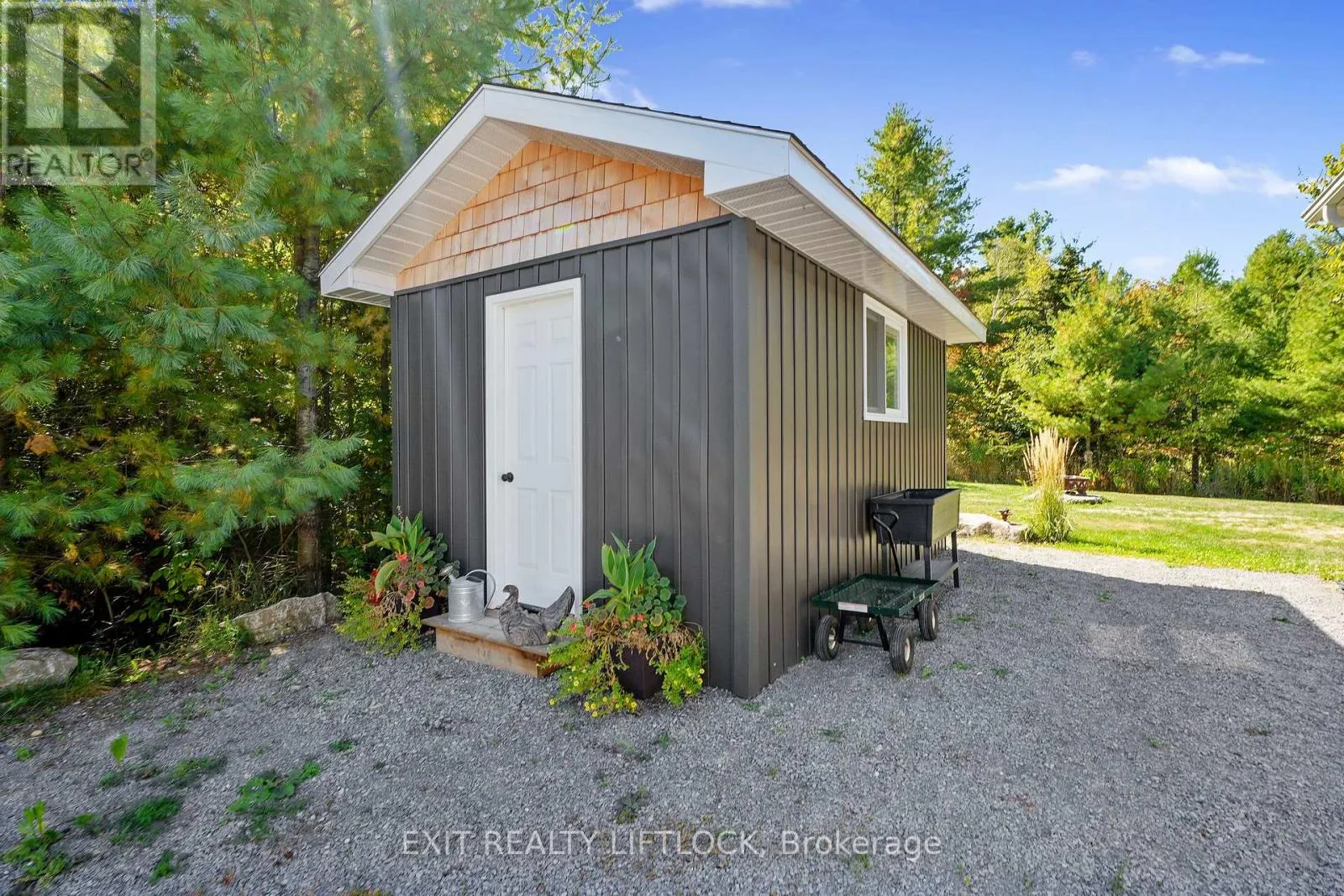 1658 COUNTY ROAD 40