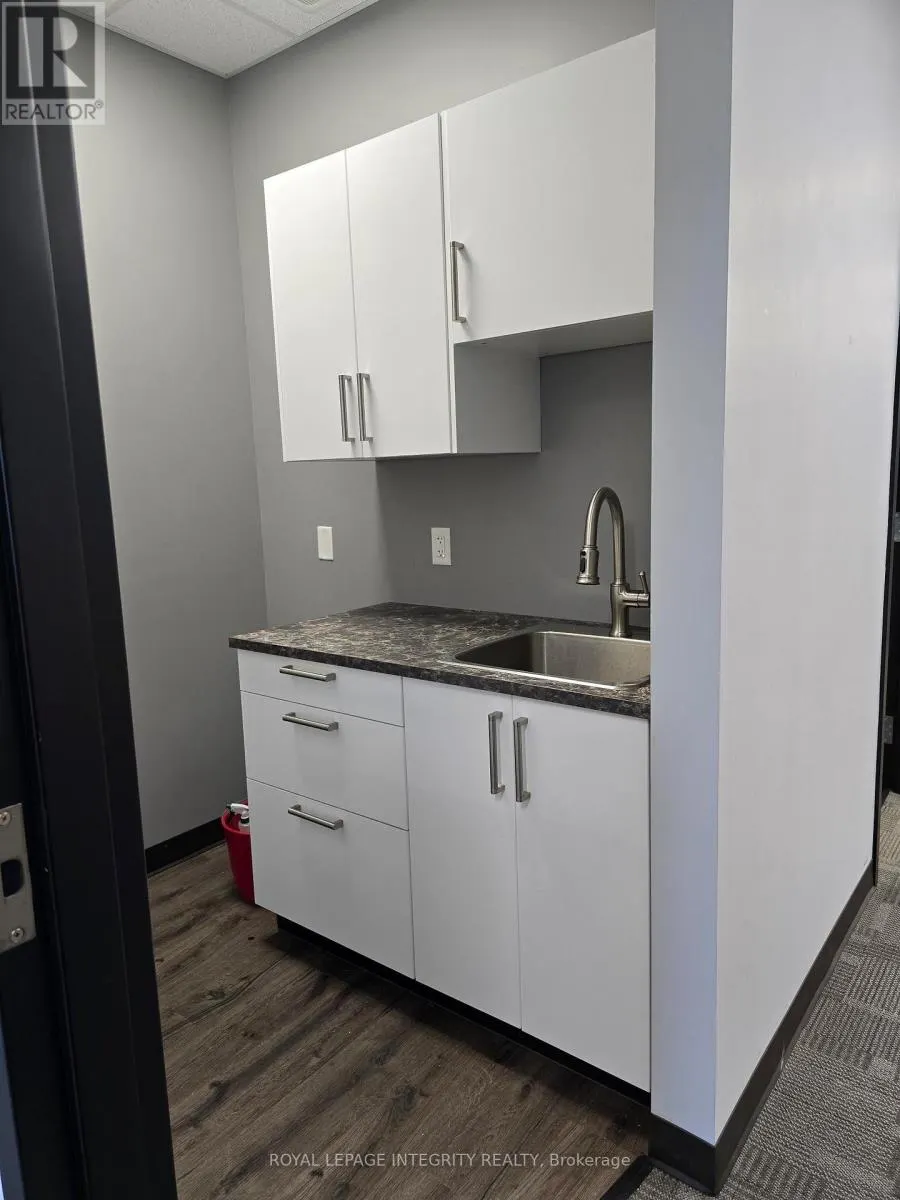 210 - 2310 ST LAURENT BOULEVARD N