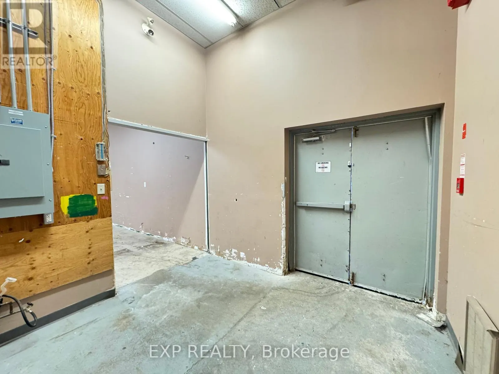 2 - 301 OXFORD STREET W, #2