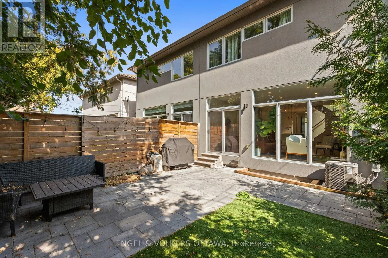 1212 PRINCE OF WALES DRIVE