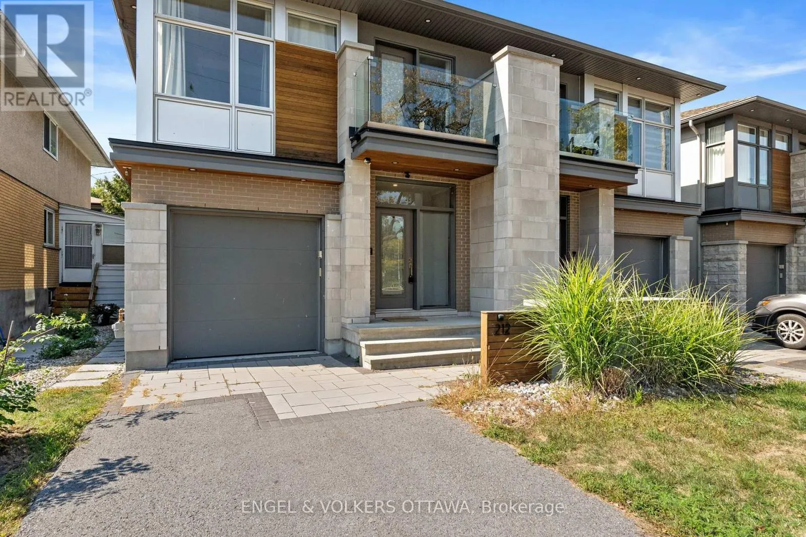 1212 PRINCE OF WALES DRIVE