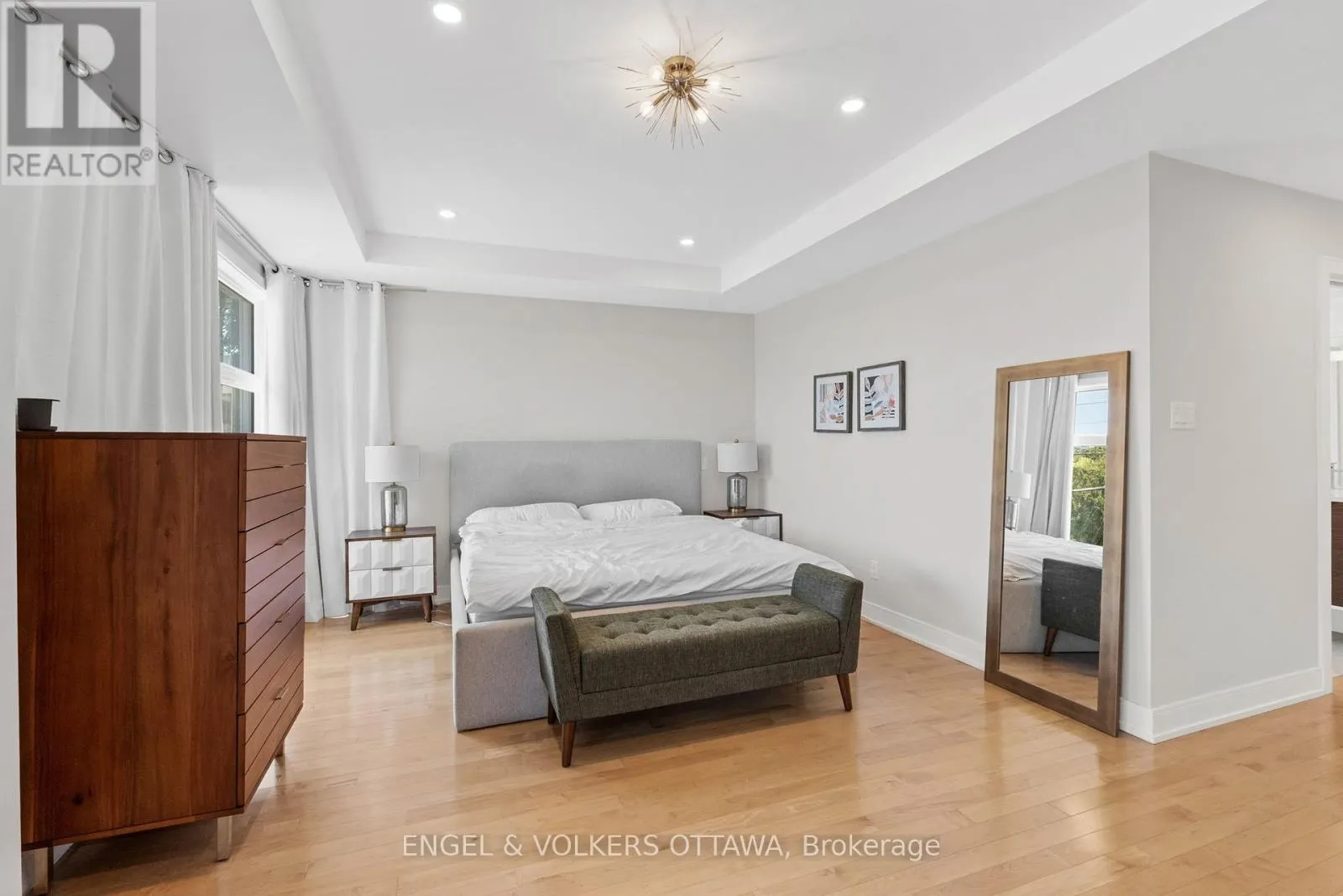 1212 PRINCE OF WALES DRIVE