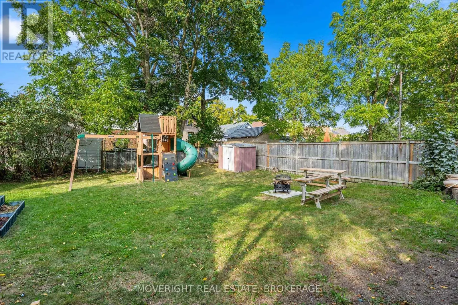 331 FIELDEN AVENUE