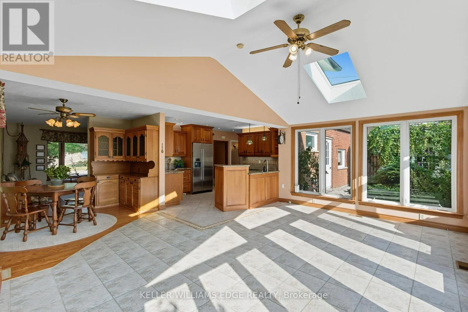 33 GOLDFINCH ROAD