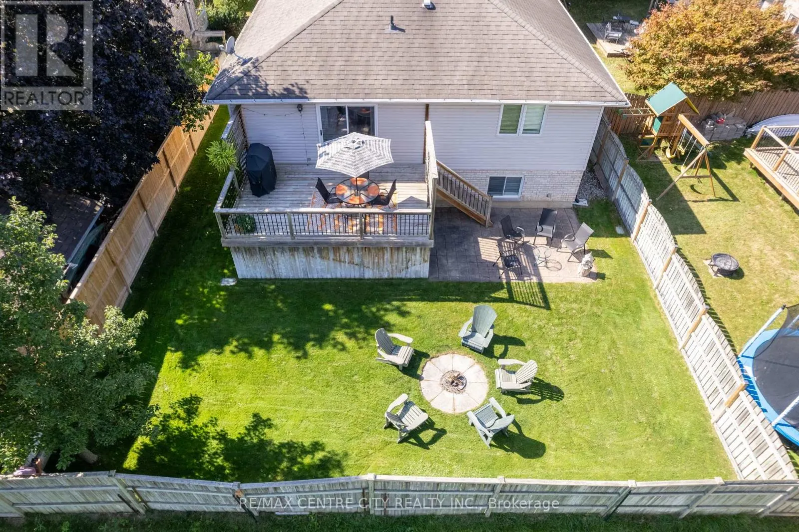 495 RIVERVIEW DRIVE