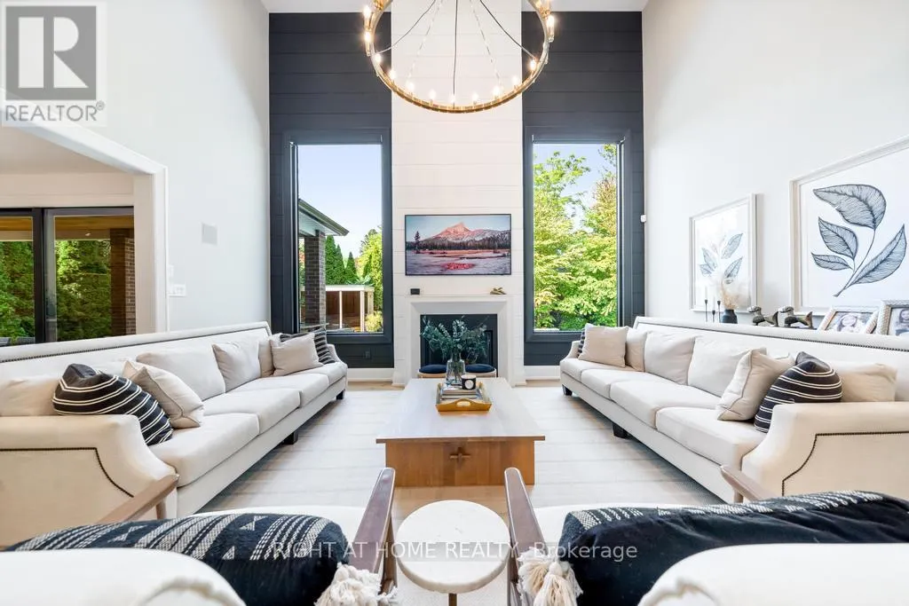 166 FOXRIDGE DRIVE
