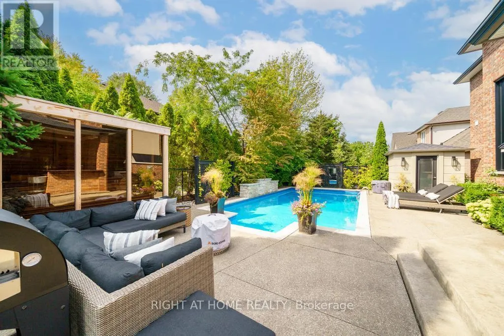 166 FOXRIDGE DRIVE
