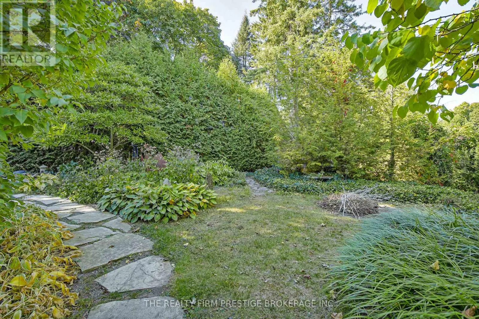 293 RIVERSIDE DRIVE