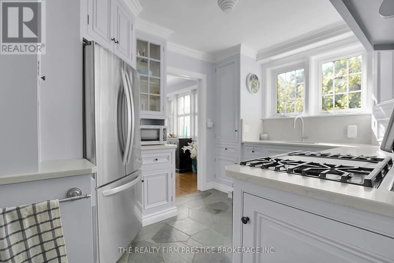 293 RIVERSIDE DRIVE