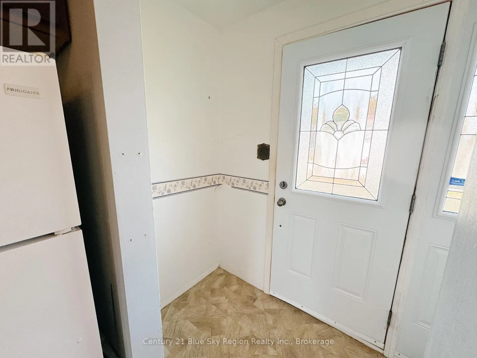 163 BEVERLY ROAD