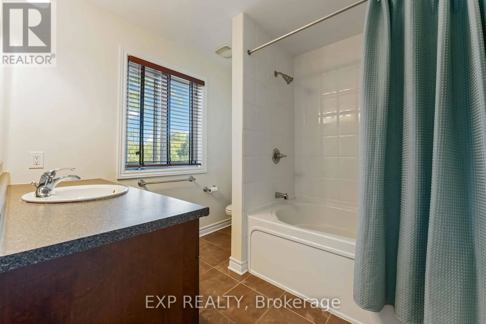 205 TEMAGAMI DRIVE