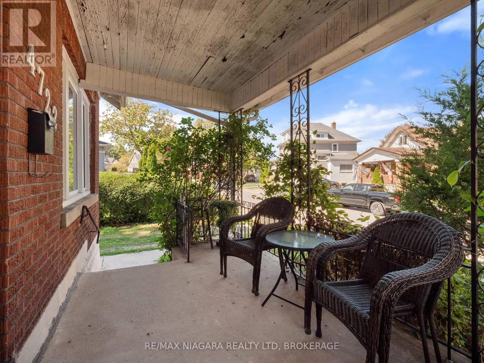 4722 RYERSON CRESCENT