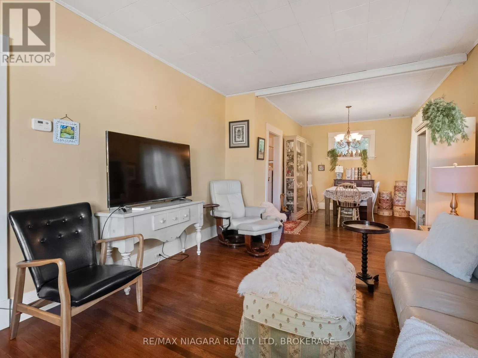 4722 RYERSON CRESCENT