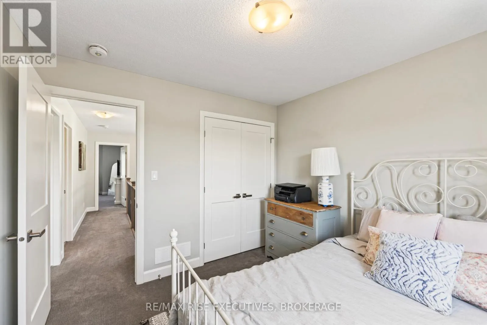 1219 MAX CRESCENT
