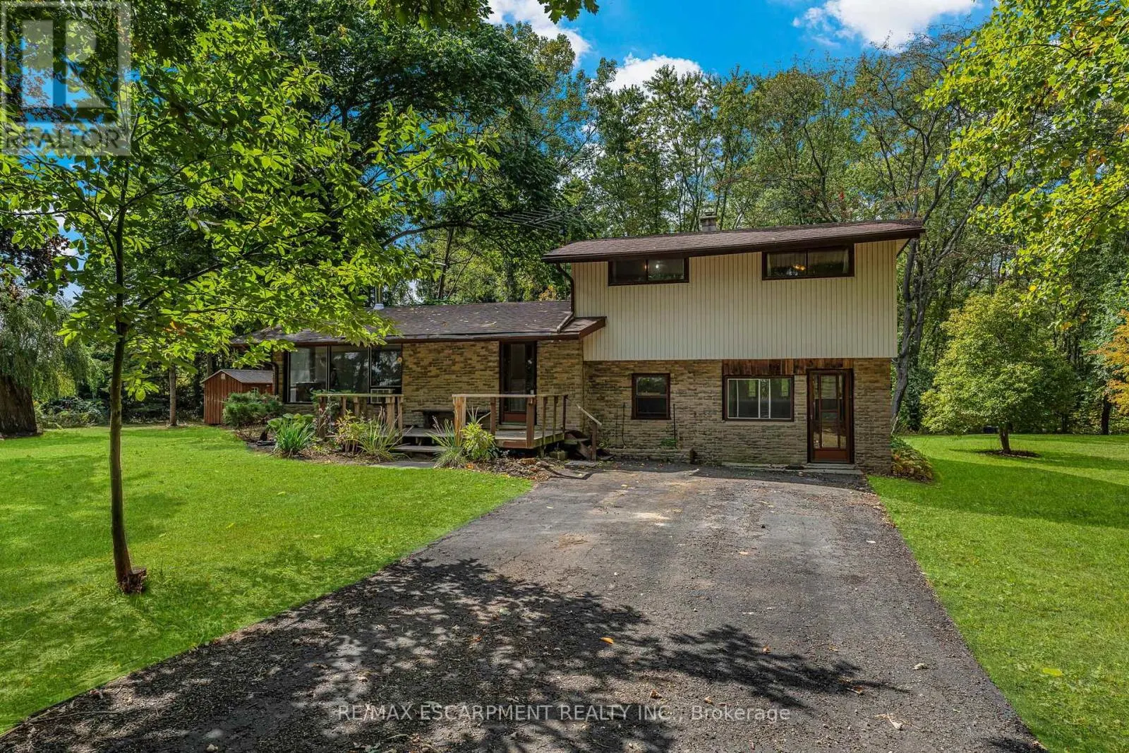 927 WAINFLEET/DUNNVILLE TOWNLINE ROAD