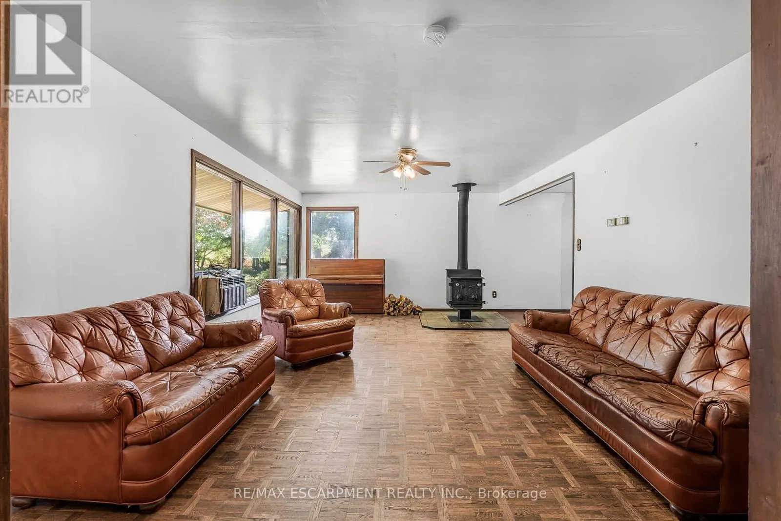 927 WAINFLEET/DUNNVILLE TOWNLINE ROAD