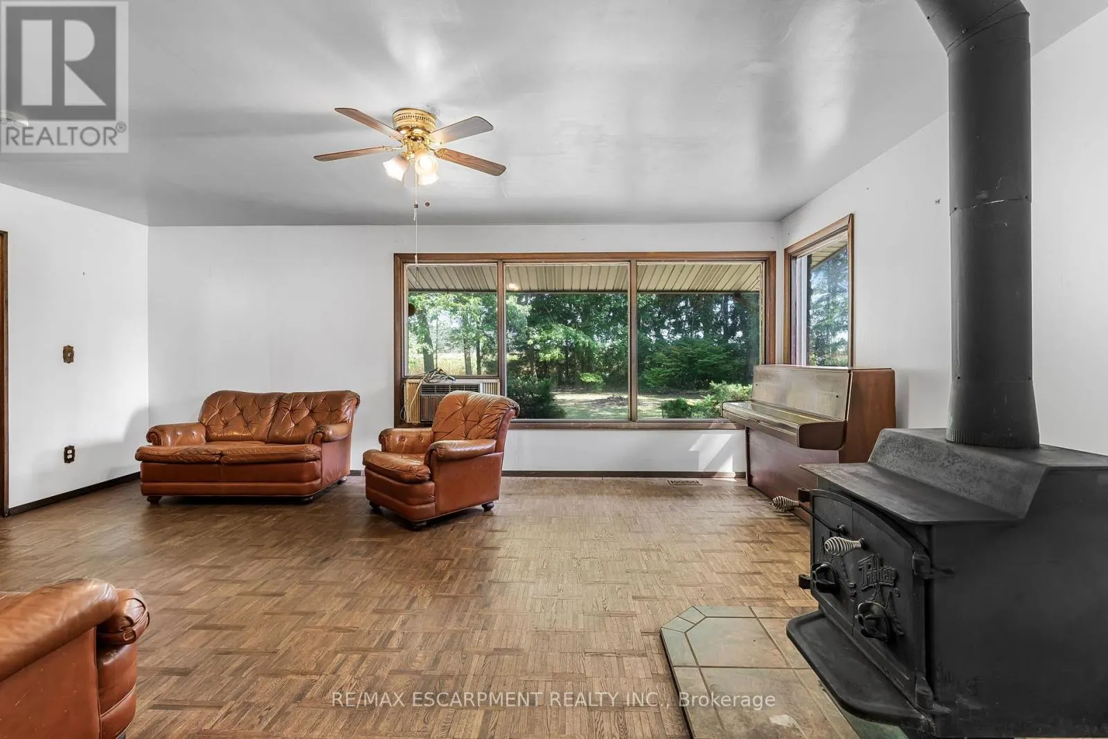 927 WAINFLEET/DUNNVILLE TOWNLINE ROAD
