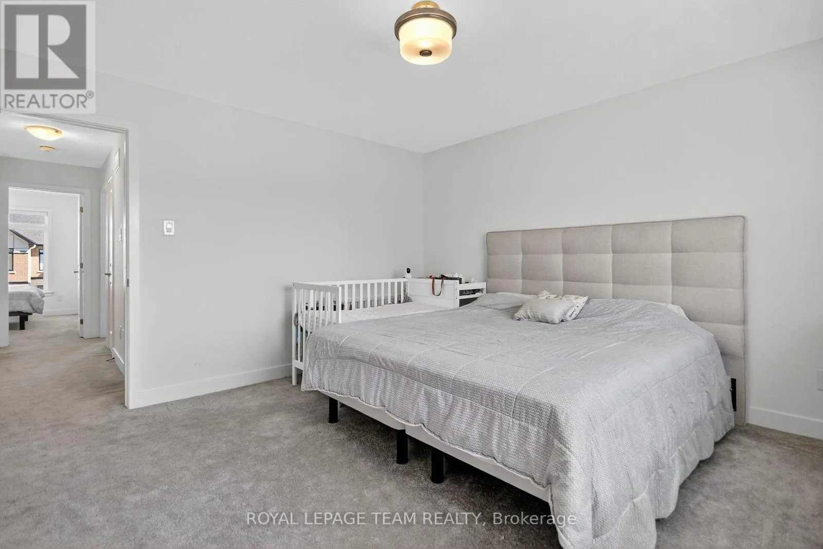 337 IBANEZ WALK
