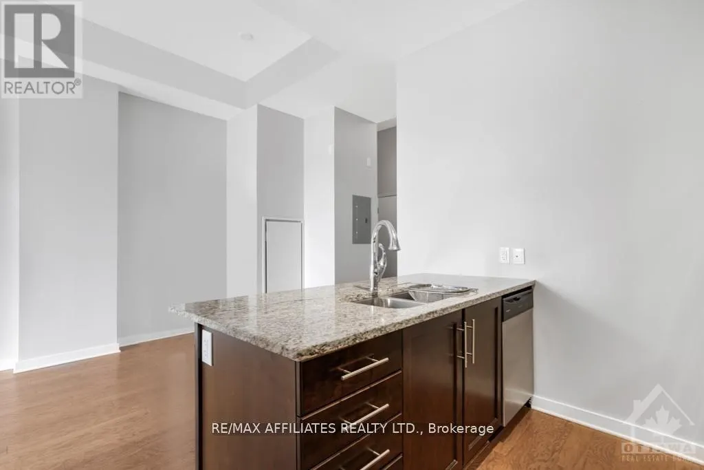 109 - 310 CENTRUM BOULEVARD