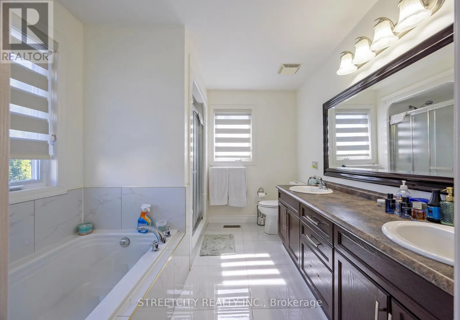 1502 CORONATION DRIVE
