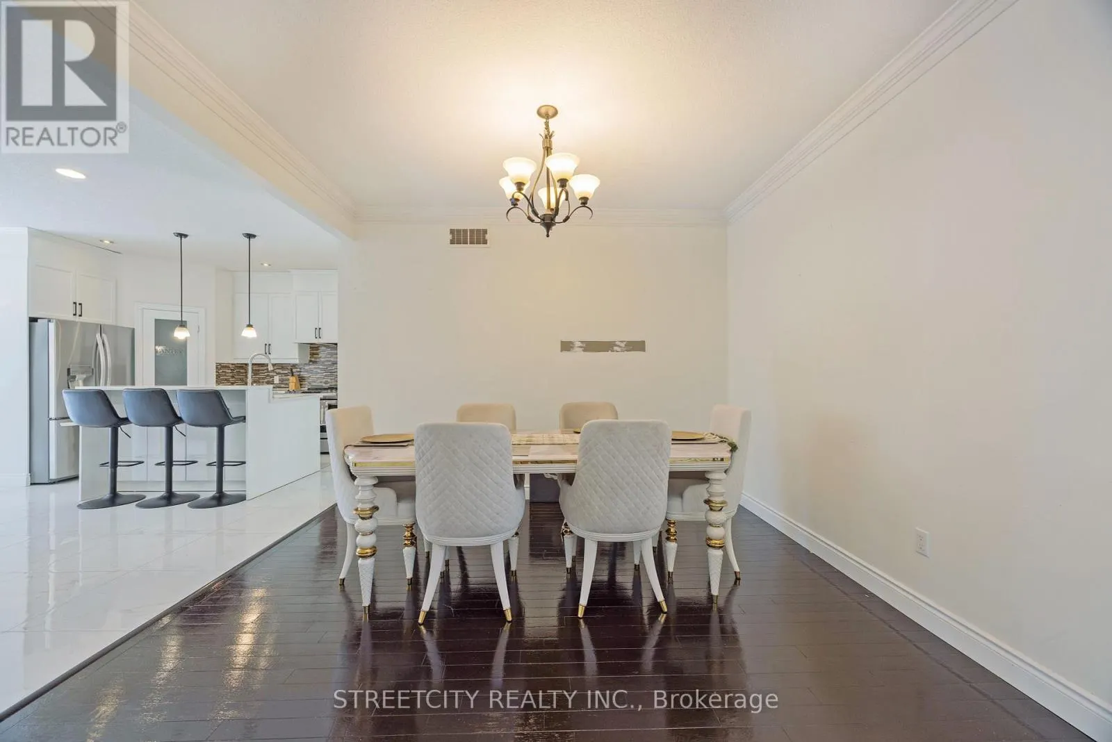 1502 CORONATION DRIVE
