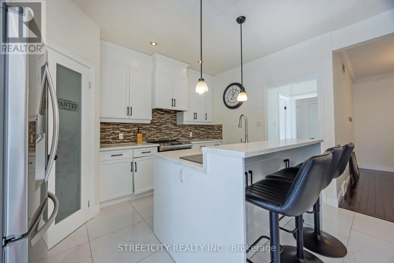 1502 CORONATION DRIVE