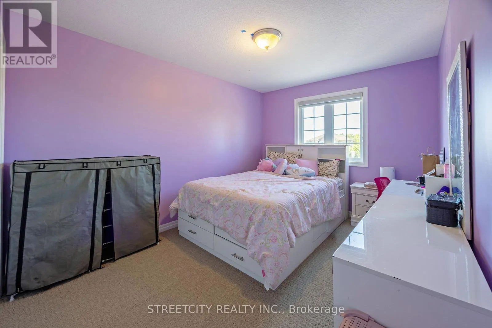 1502 CORONATION DRIVE