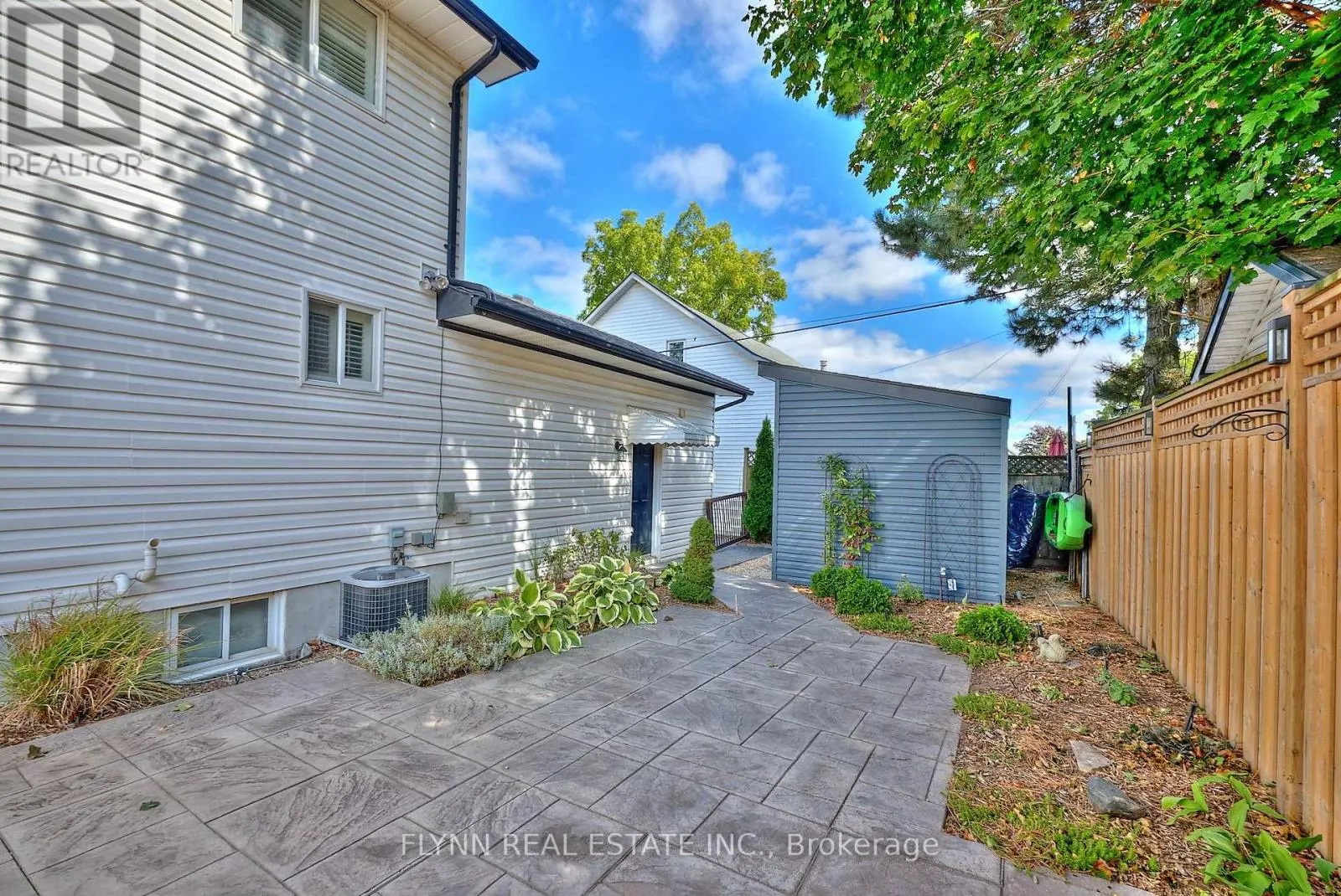 3 BROCK STREET