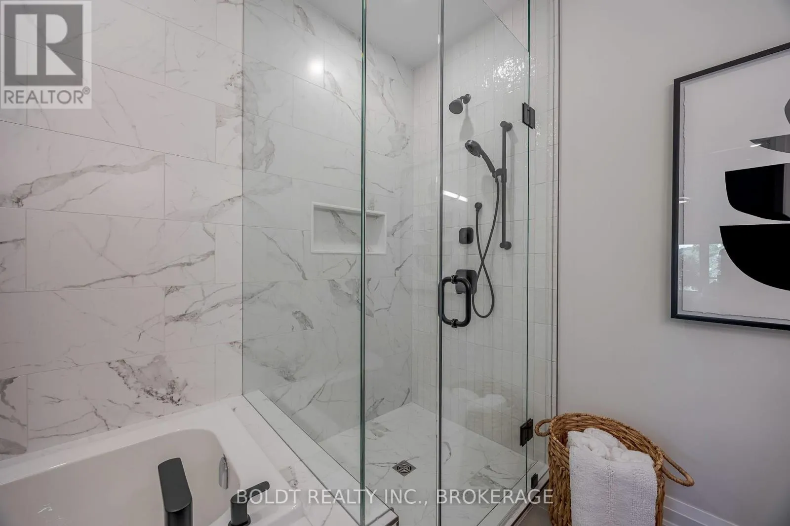 11 - 205 ST. DAVID'S ROAD, #11