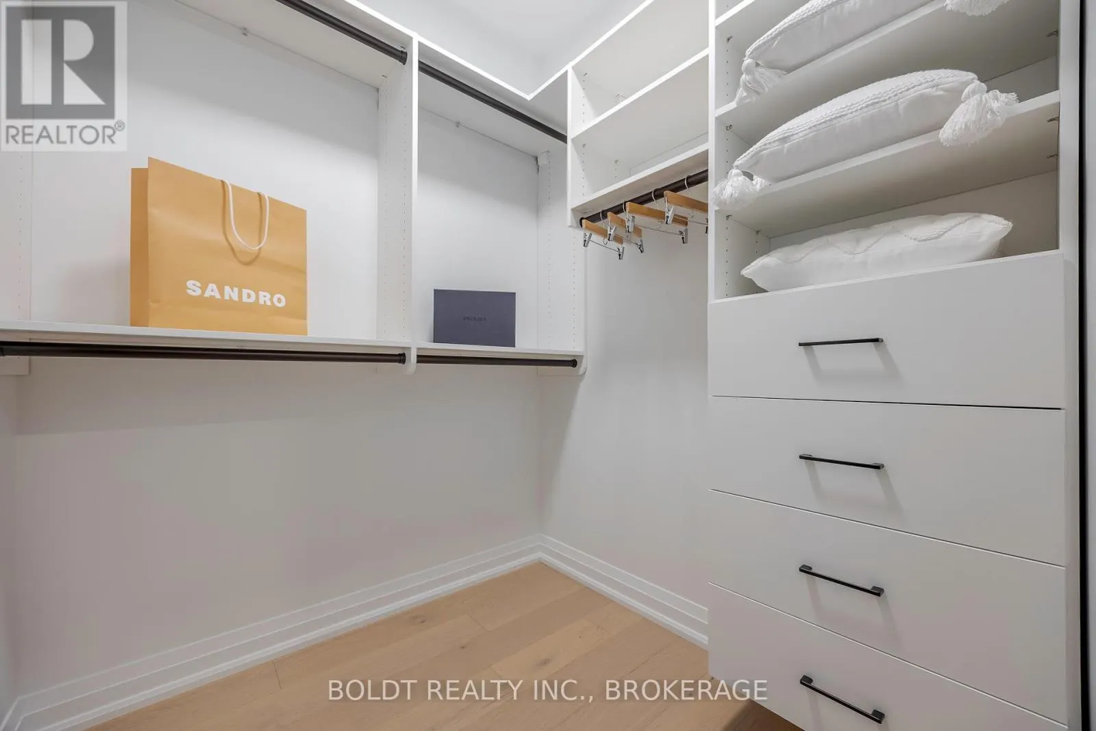 11 - 205 ST. DAVID'S ROAD, #11